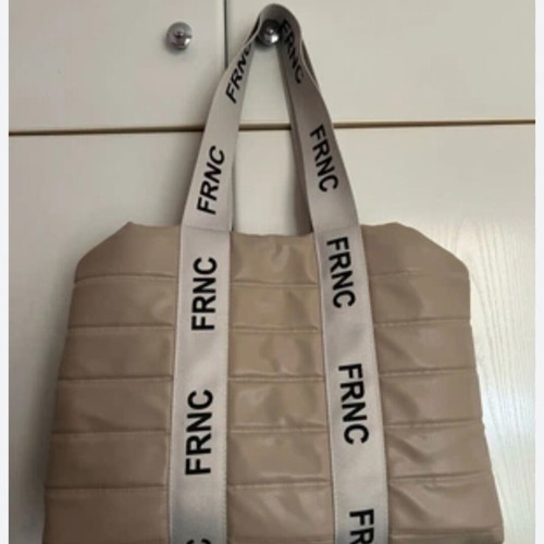 Frnc bag like new, ecru color