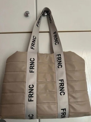 Frnc bag like new, ecru color