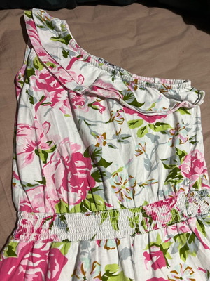 Energiers one-sleeve romper like new, white multicolor 104 cm for 4 years old