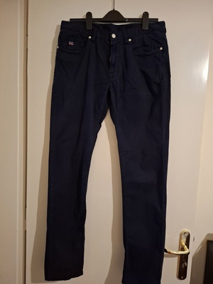 Ανδρικό παντελόνι Gant slim fit σε μπλε σκούρο απόχρωση μέγεθος 33x34 σαν καινούργιο