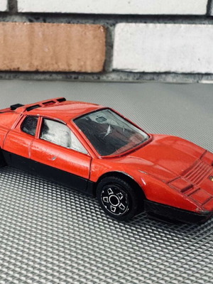 Vintage Bburago Ferrari 512 BB diecast car used