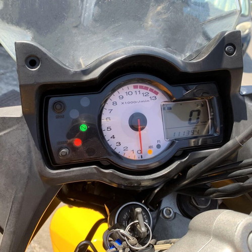Kawasaki Versys 650 ABS 2010 used with top case and excellent engine