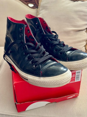 Converse All Star leather vinyl black size 39.5 like new