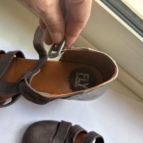 Fly London Antilop violet dark sandals like new, size 39