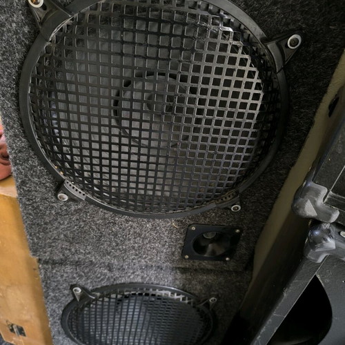 Monitor speakers like new, 159 watt 2-way 12" pair