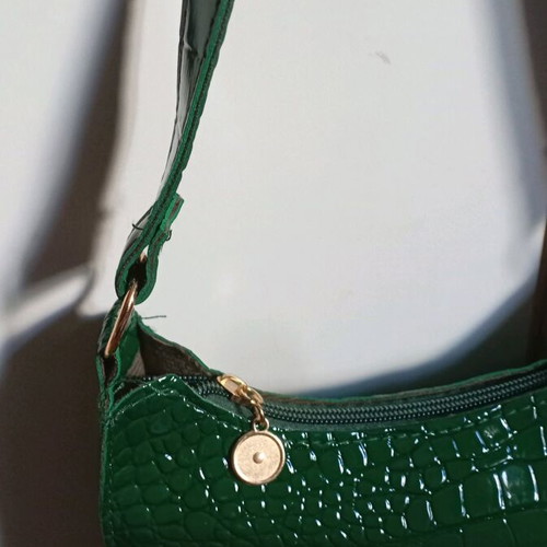 Shoulder bag green faux leather with crocodile effect new