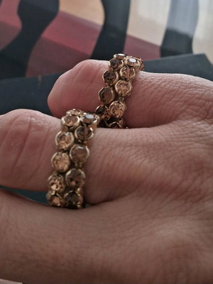Steel gold rings with beige stones like new