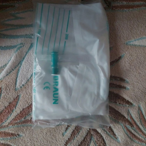 B. Braun Medicare Urine Collectors 2L, pack of 20, new
