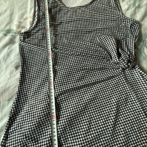 Elle women's blouse size M like new, black and white