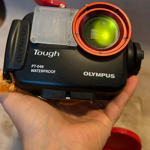 Olympus μ Tough 6020 14mp και Olympus PT-048 diving case μεταχειρισμένα