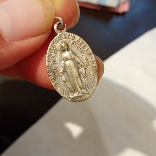 Vintage silver Maria pendant from France 1830 like new