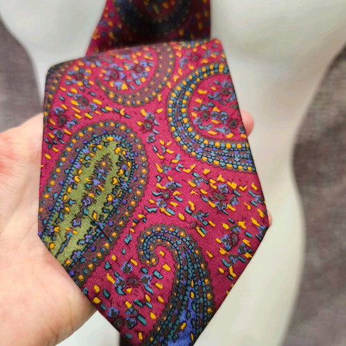 Lorenzo Nucci Firenze 100% silk tie like new, multicolor