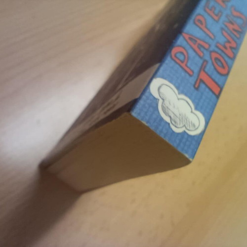 Paper Towns book used, English by John Green