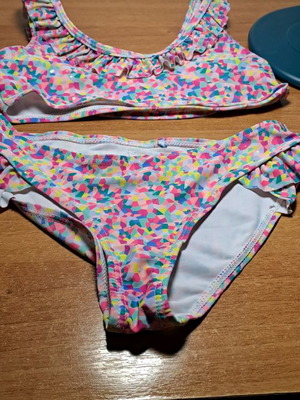 Girls' swimsuit size 5 used Swimmy two-piece