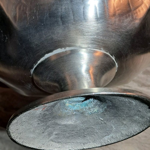 Aluminum decorative bowl like new with embossed pattern