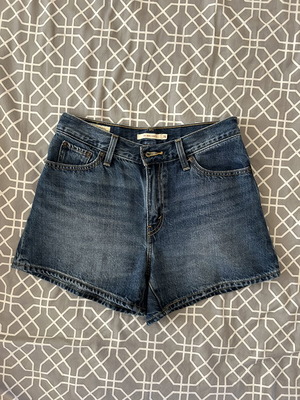 Levi's 80s Mom σορτς καινούργια, μπλε, μέγεθος S