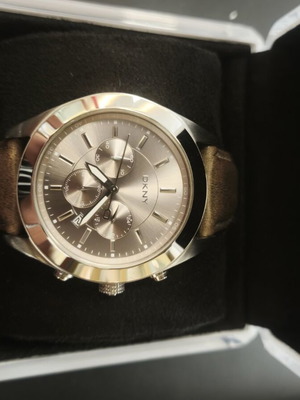 DKNY Chronograph Watch NY1510 with Brown Sunburst Dial and Leather Strap