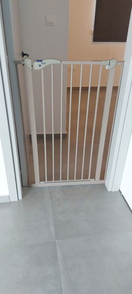 Baby/pet safety gate