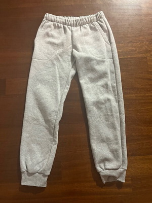 Children's grey tracksuit like new, size 140 cm for 10 years old