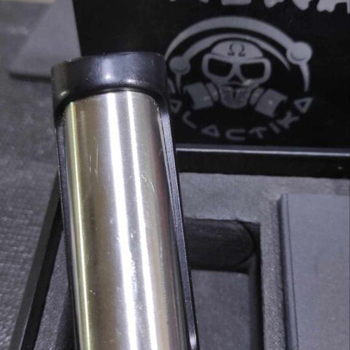 Ambition Mods x Galactika Mod Akira 75W Box Mod like new, black