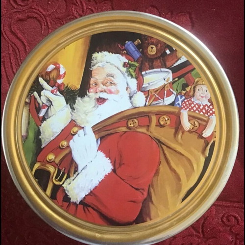 Collectible round metal storage tin used, 19cm diameter