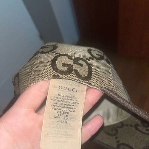 Gucci Jumbo GG canvas baseball hat like new, beige size M