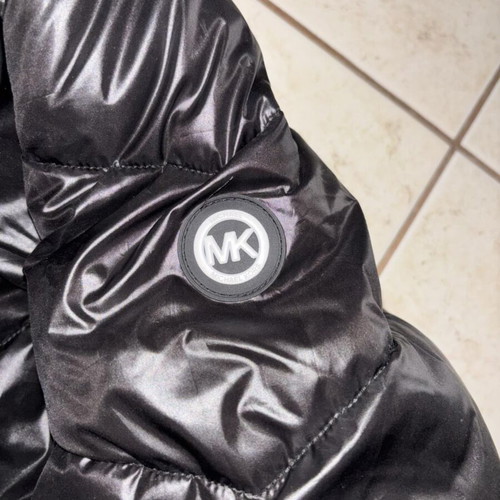 Michael Kors puffer jacket like new, unisex, size XL, black