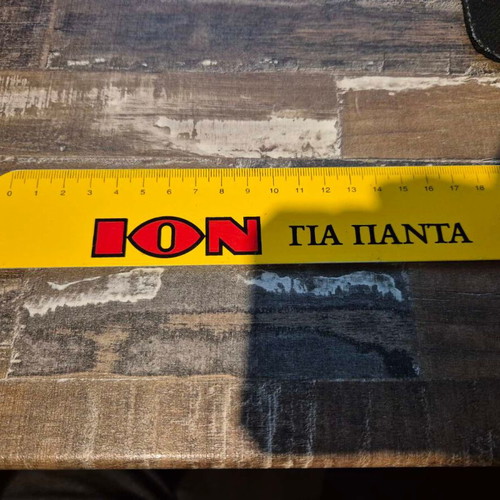 ION Chocolates Ruler vintage 1990 like new