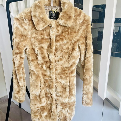 Lipsy Faux Fur Coat camel like new, size UK 8