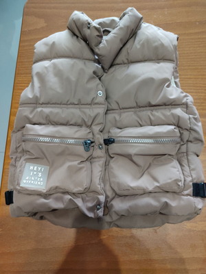 Zara kids vest used, size 2-3 years, brown