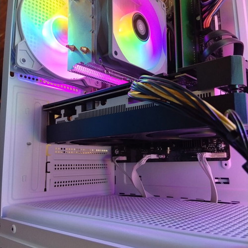 RTX 3060M gaming PC with Intel i5 9400F, 16GB RAM, SSD