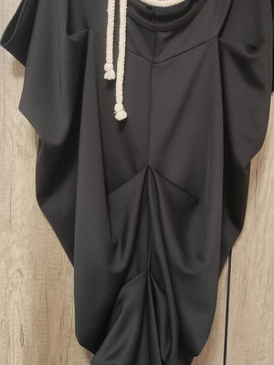 Black dress with rope details like new, XL