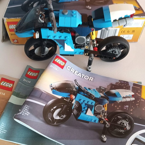 Lego Creator 3 in 1 like new with motorcycle theme