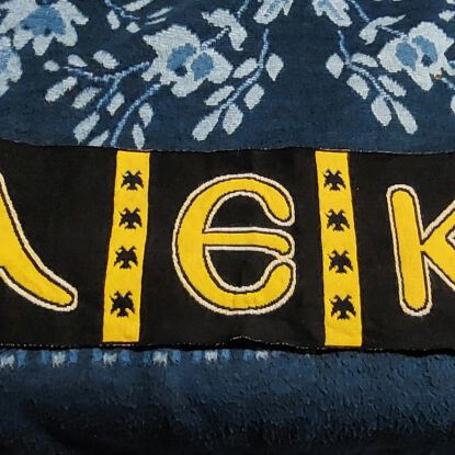 AEK retro scarf like new, large size