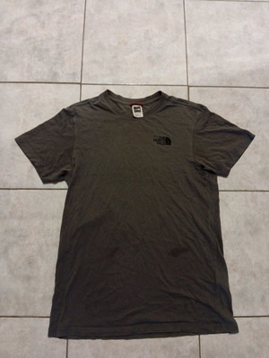The North Face μπλούζα Νο S μεταχειρισμένη με φθορά και λεκέ λάδι