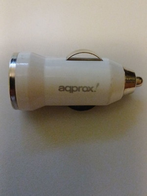 USB car charger 1000mA like new