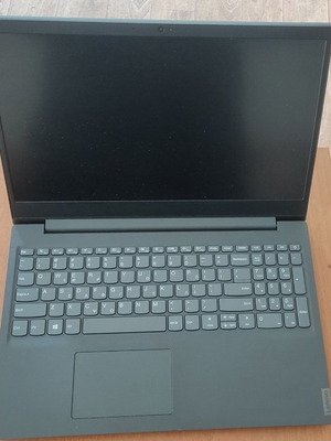Lenovo V15 ADA 15.6 Σαν καινούργιο με AMD E-Series, 4GB, 256GB SSD