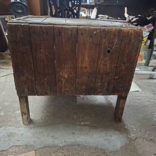Old wooden cobbler bench with 30 tools used, rare museum set