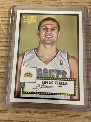 Linas Kleiza Denver Nuggets NBA Topps 2006 autograph card Olympiacos