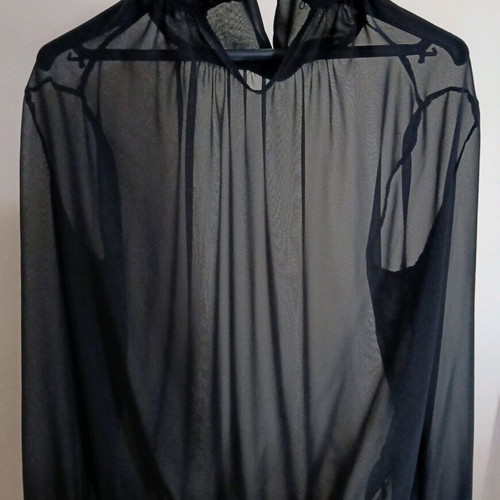 Women's black sheer blouse like new Lost & Found