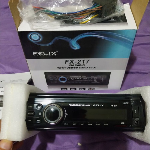 Felix FX-217 car radio with USB, auxiliary and SD card