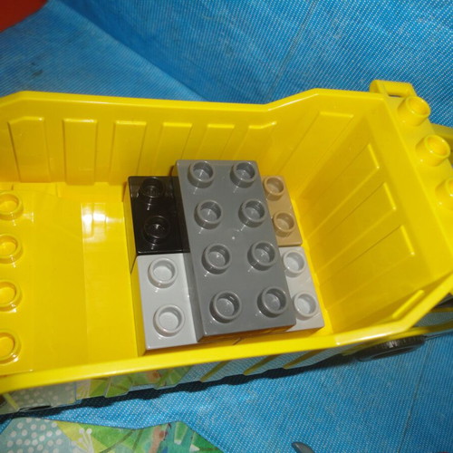 Lego Duplo 5651 Construction Dump Truck like new, rare set
