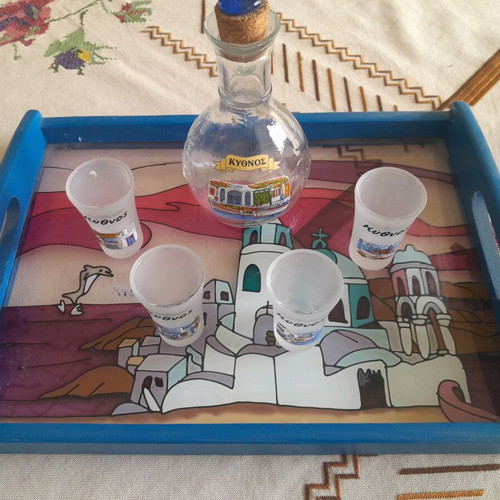 Glass serving tray with 4 shot glasses and tsipouro jug, new
