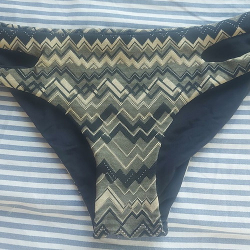 Bikini bottom used, size XS, black