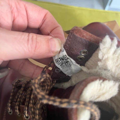 UGG Hannen boots used size 42 brown