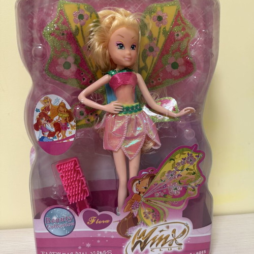Winx Club Flora Believix doll new 2012