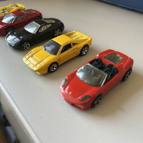 Hot Wheels Ferrari toy cars set