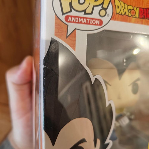 Funko Pop! Animation Dragon Ball Z Vegeta (Over 9000!) #676 Special Edition like new