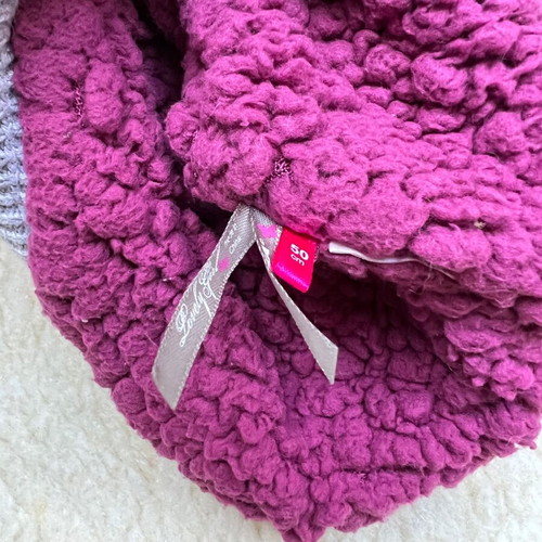 Baby hat for girl used, 50 cm