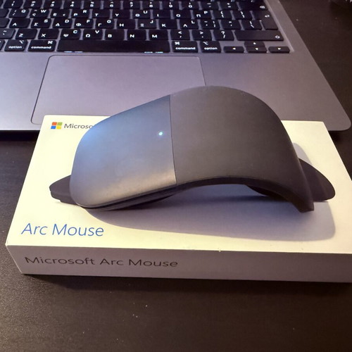 Microsoft Arc Mouse wireless Bluetooth, like new